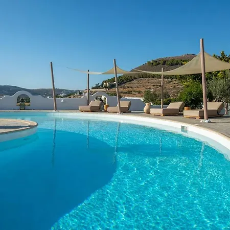 Anjea * Parikia (Paros)